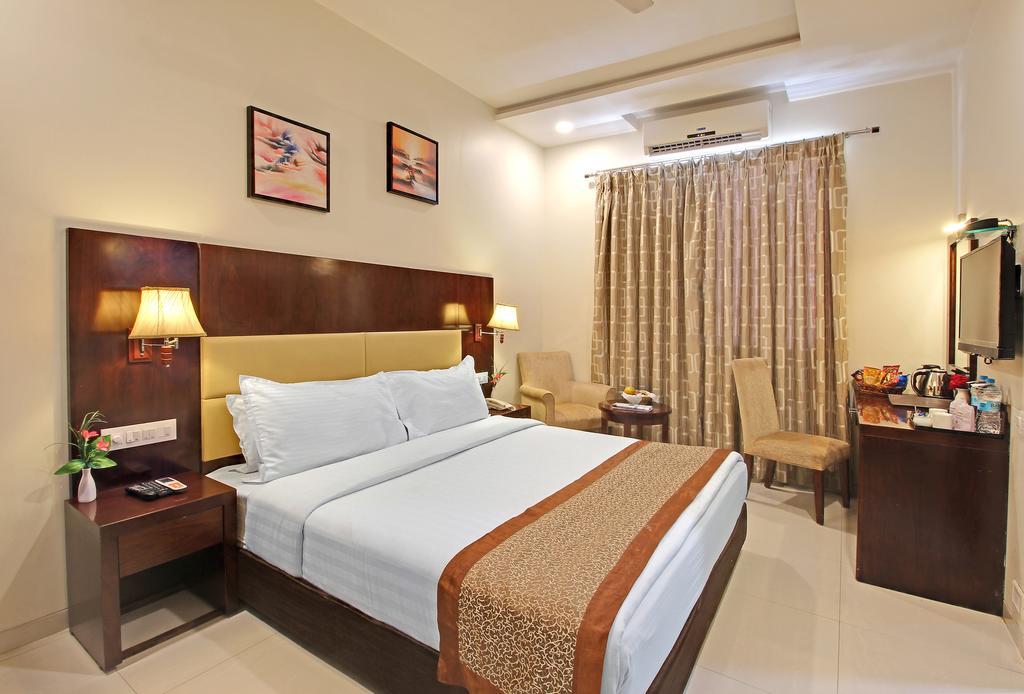 Hotel Sai Jashan Shirdi - Where Blessings & Comfort Meet Luaran gambar