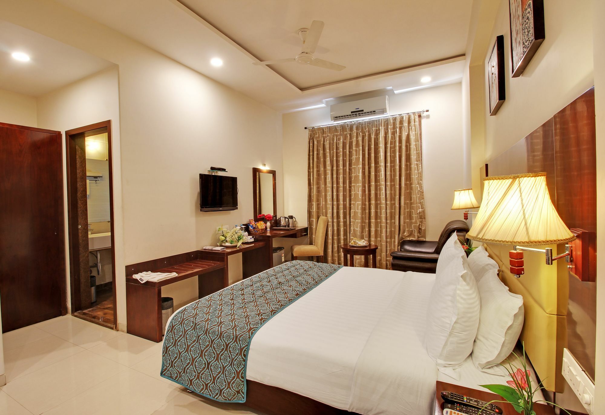 Hotel Sai Jashan Shirdi - Where Blessings & Comfort Meet Luaran gambar